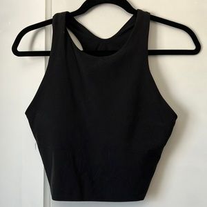 Athleta Women’s Black Workout Crop Top with Padd Size Large